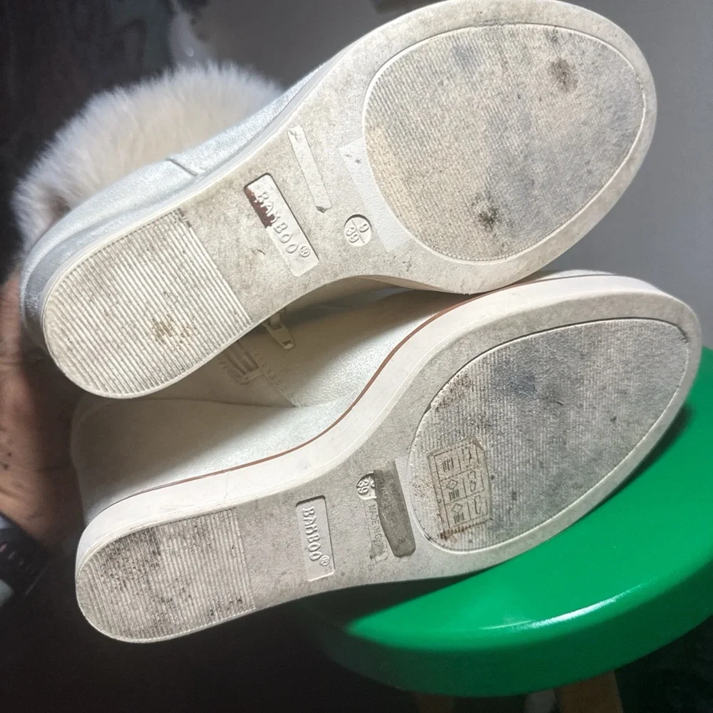 BAMBOO Cream Heeled Boots with Faux Fur - Picture 5 of 5